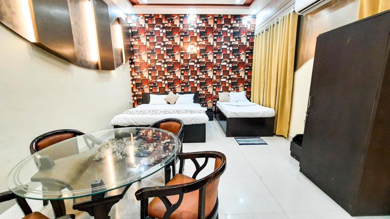 Hotel Rajyashree Palace Váránaszi Kültér fotó