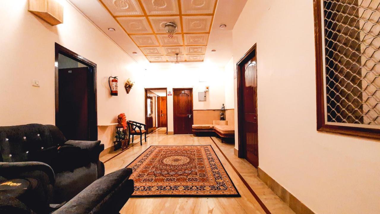 Hotel Rajyashree Palace Váránaszi Kültér fotó